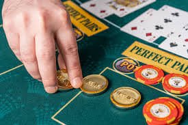 Pusat dukungan pelanggan qq303bet siap membantu pengguna dengan pertanyaan dan masalah teknis